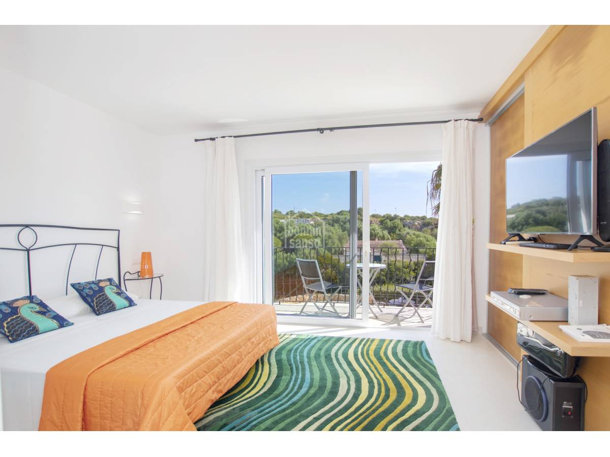House in Es Castell, Menorca, Spanien 3 Schlafzimmer, 260 m2 Nr. 71099