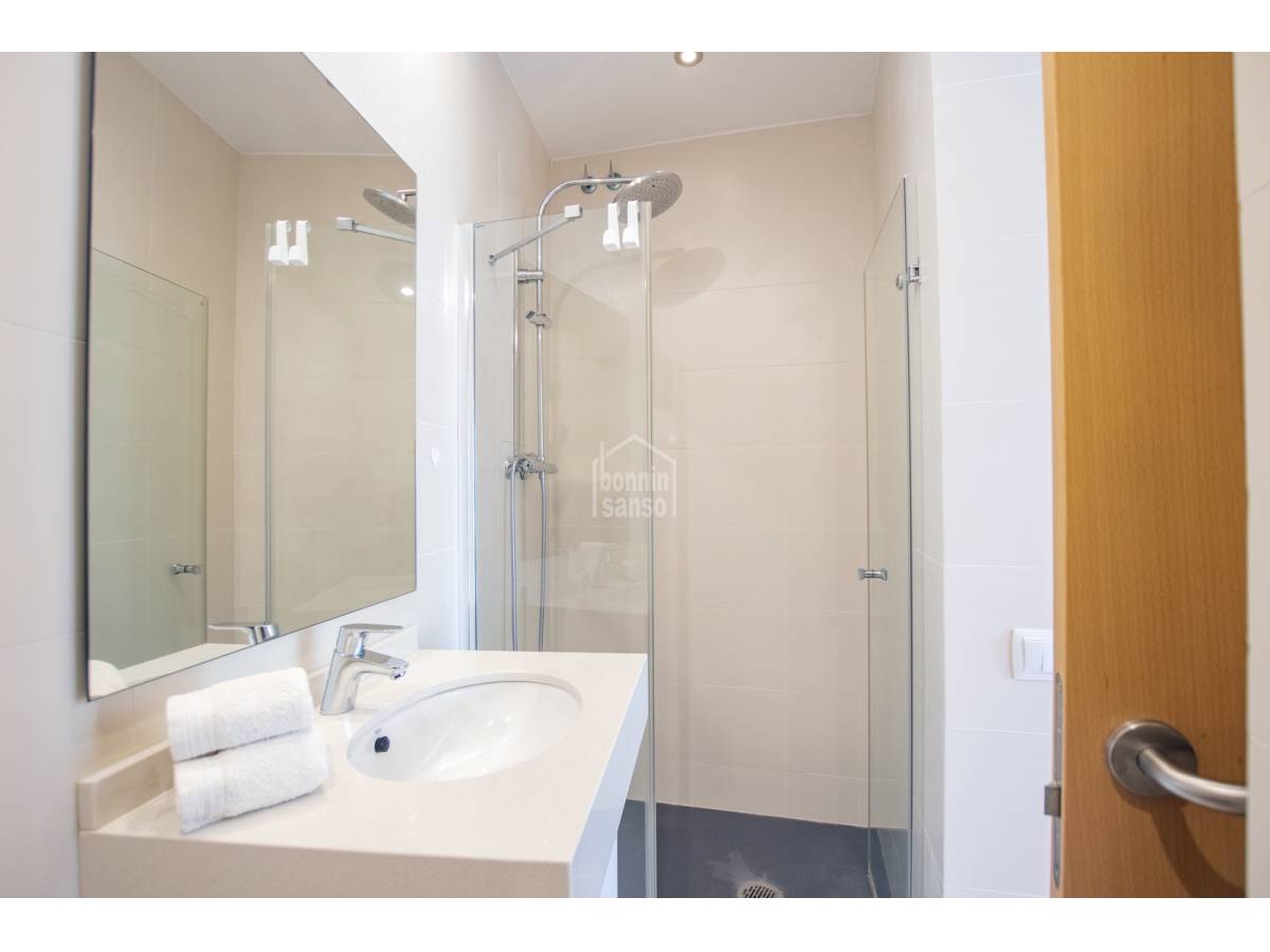 House in Es Castell, Menorca, Spanien 3 Schlafzimmer, 260 m2 Nr. 71099