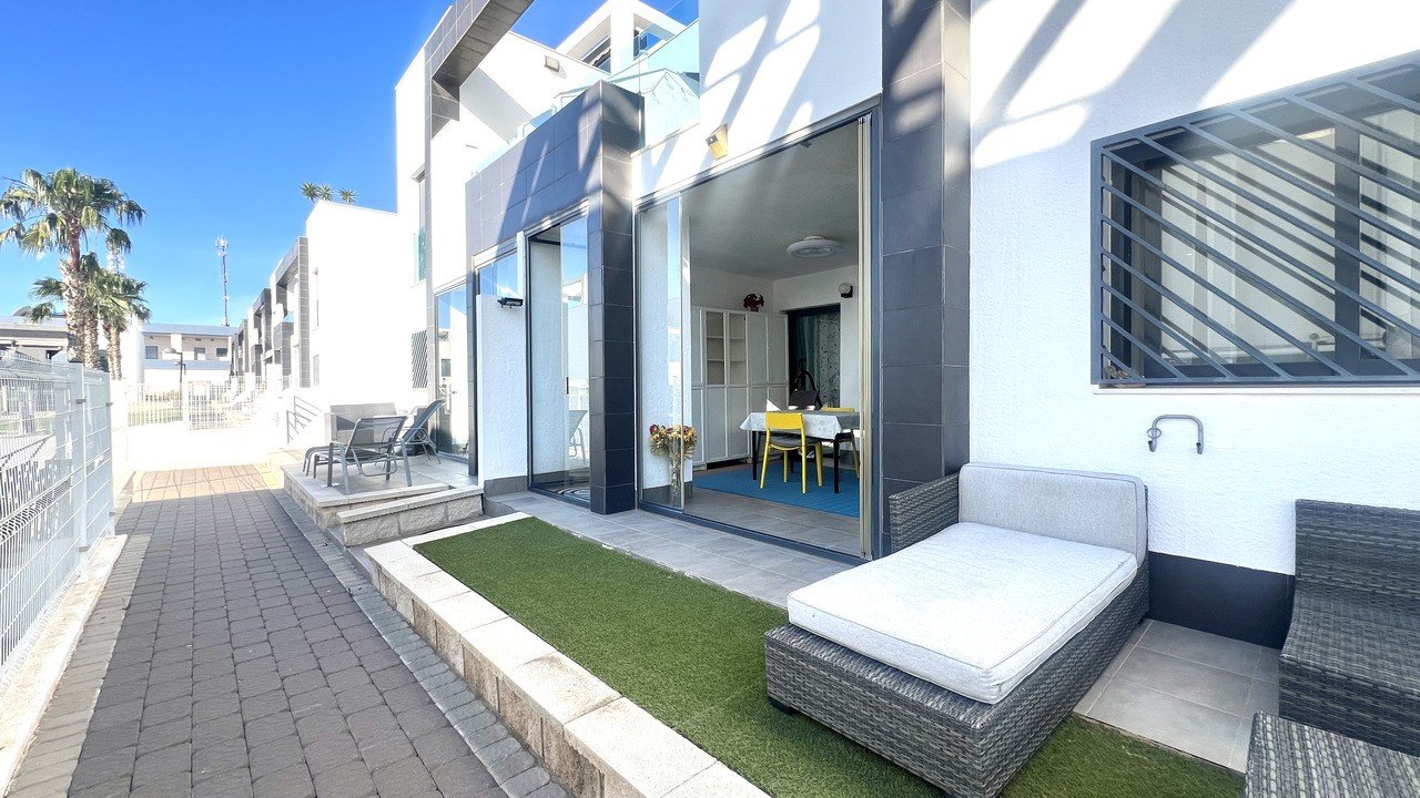 Apartament w La Zenia, Alicante, Hiszpania 2 sypialnie, 70 mkw. nr 191615