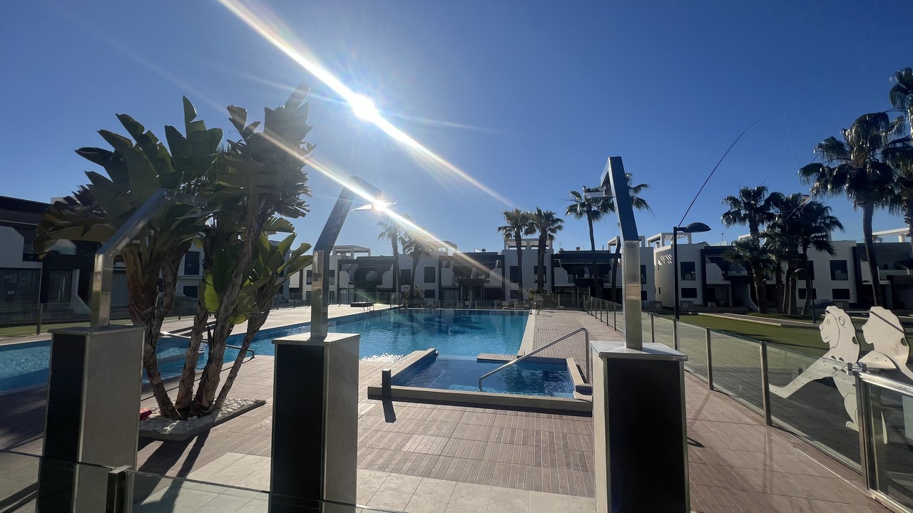 Apartament w La Zenia, Alicante, Hiszpania 2 sypialnie, 70 mkw. nr 191615