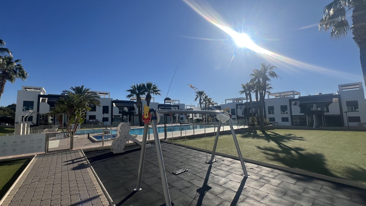 Apartament w La Zenia, Alicante, Hiszpania 2 sypialnie, 70 mkw. nr 191615