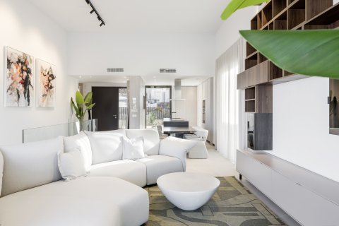 Villa in Alicante, Spain 3 bedrooms, 442 sq.m. No. 167663