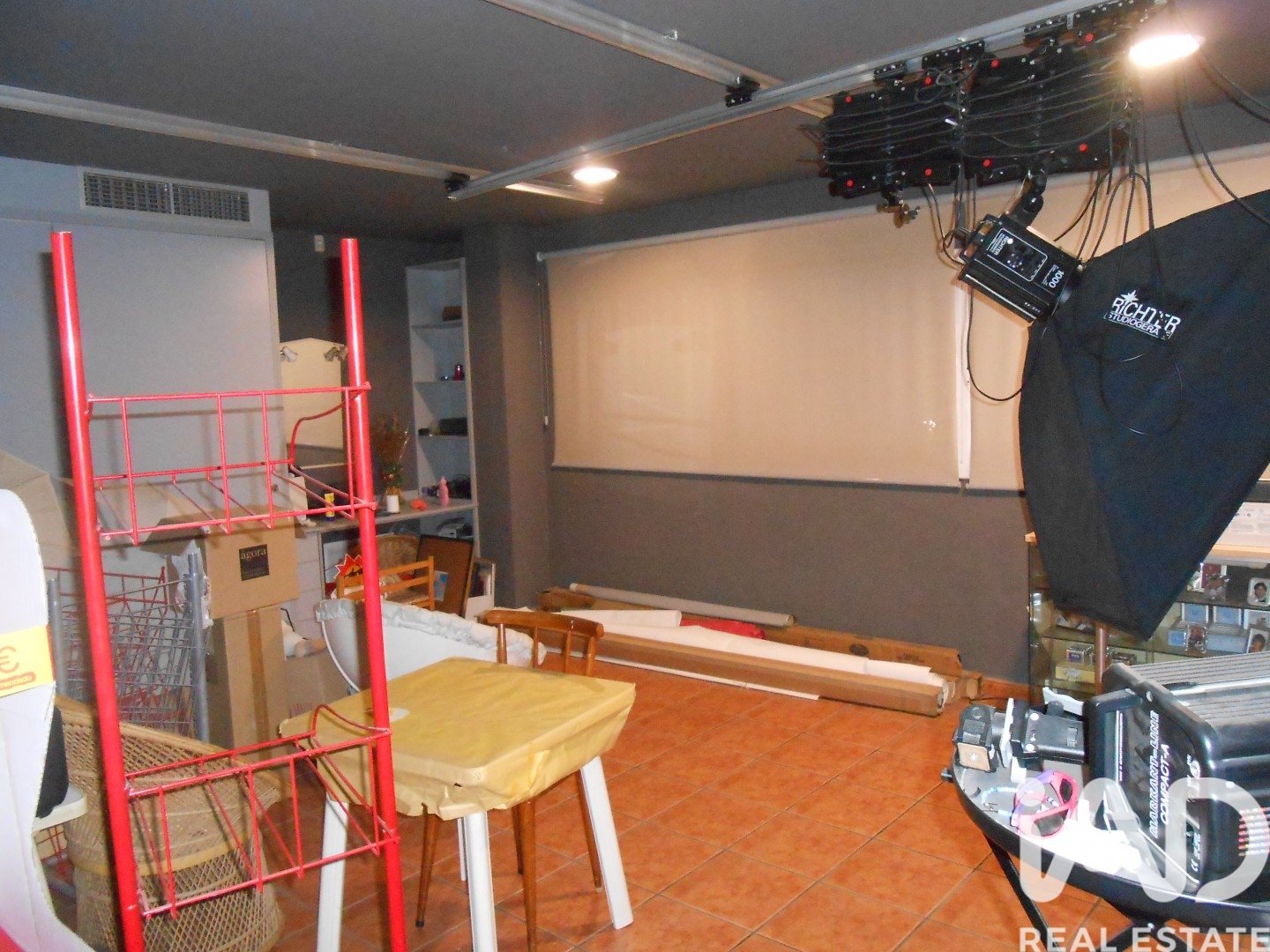 Commercial property in Blanes, Girona, Spain 250 sq.m. No. 152865