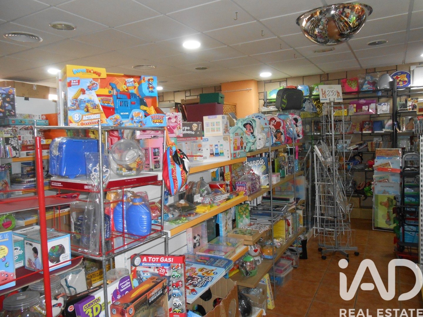 Commercial property in Blanes, Girona, Spain 250 sq.m. No. 152865