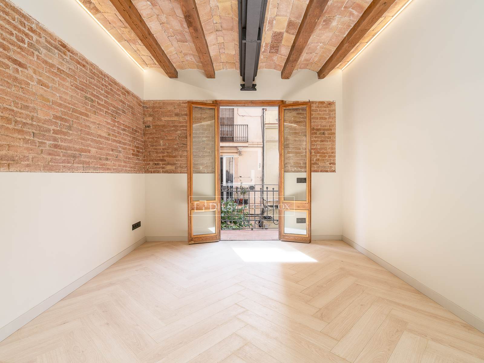 Apartment in Barcelona, Spain 3 bedrooms, 67 sq.m. No. 192581