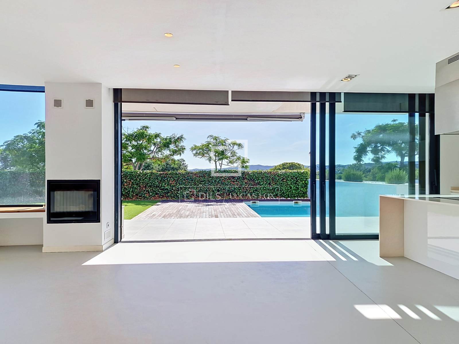 Huvila Vilanova i la Geltru, Barcelona, Espanja 5 makuuhuonetta, 217 m2 No. 192582