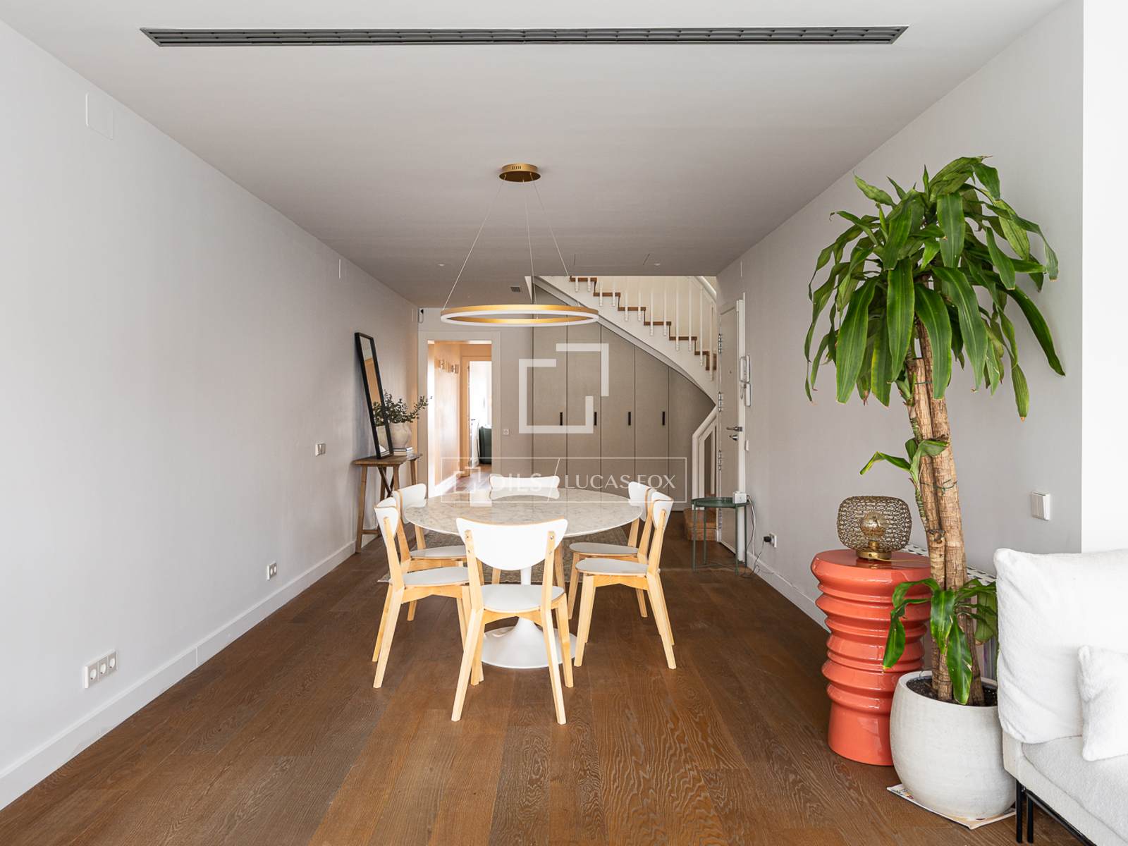 Attico a Barcelona, Spagna 5 camere da letto, 234 mq. N° 192583