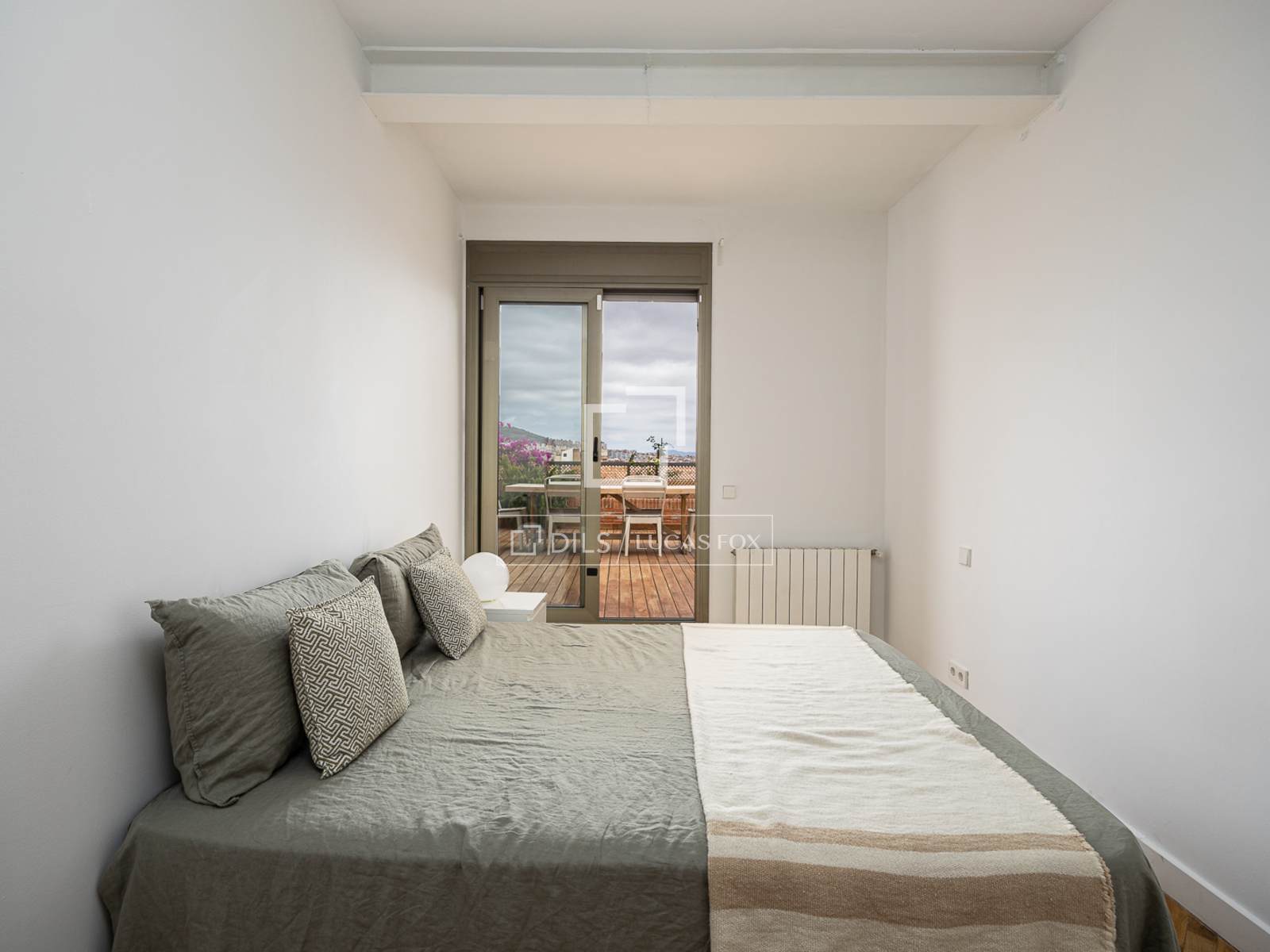 Attico a Barcelona, Spagna 5 camere da letto, 234 mq. N° 192583