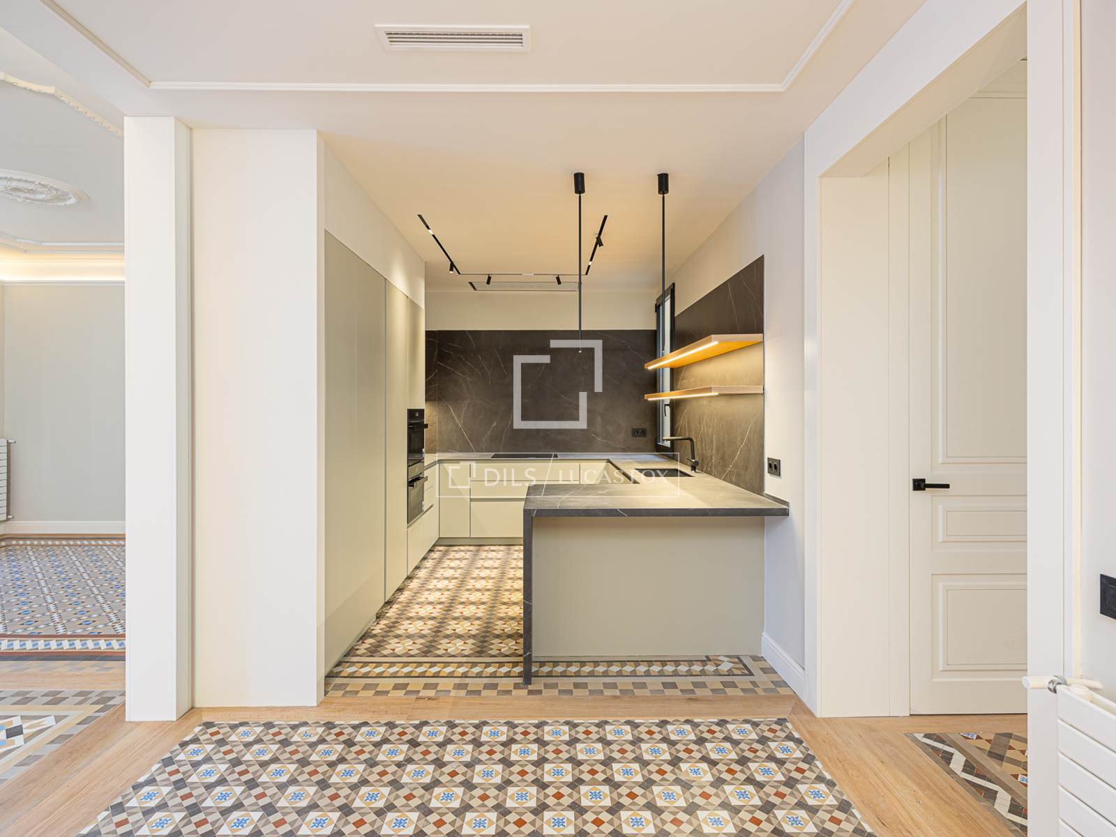 Dzīvoklis Barcelona, Spānijā 3 istabas, 159 m2 Nr. 192586