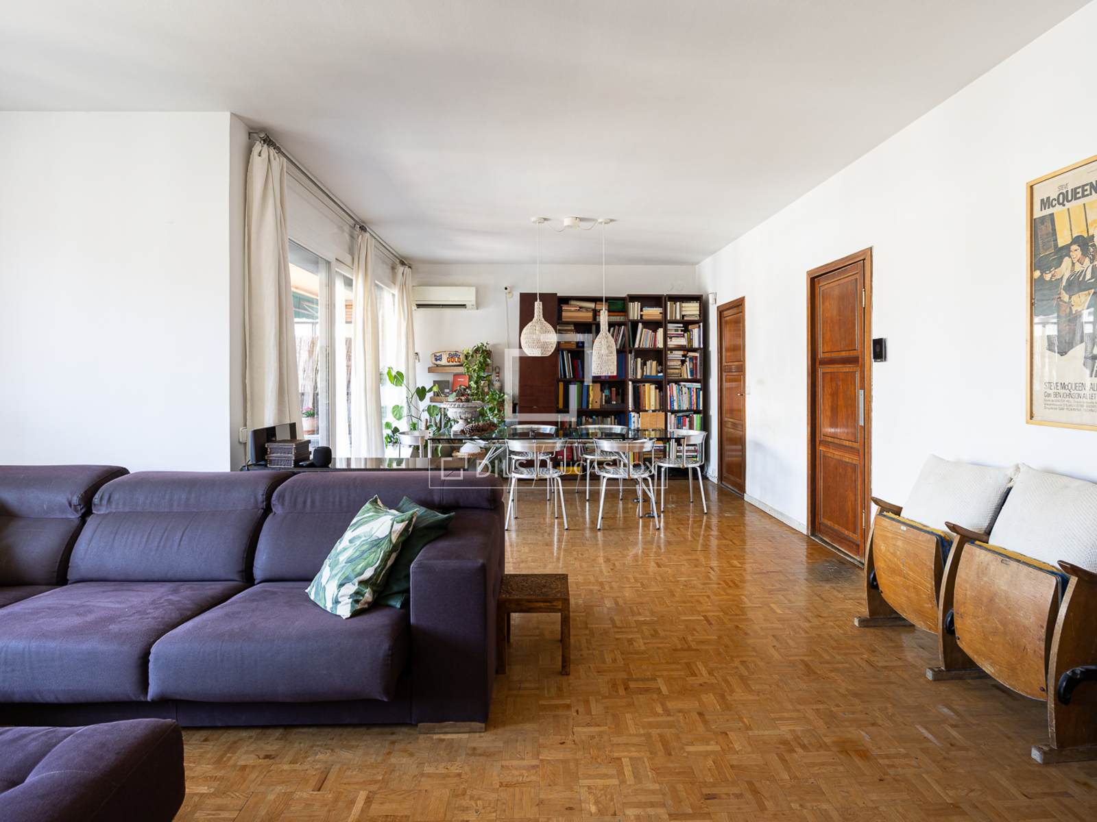 Apartment in Barcelona, Spain 3 bedrooms, 162 sq.m. No. 192793