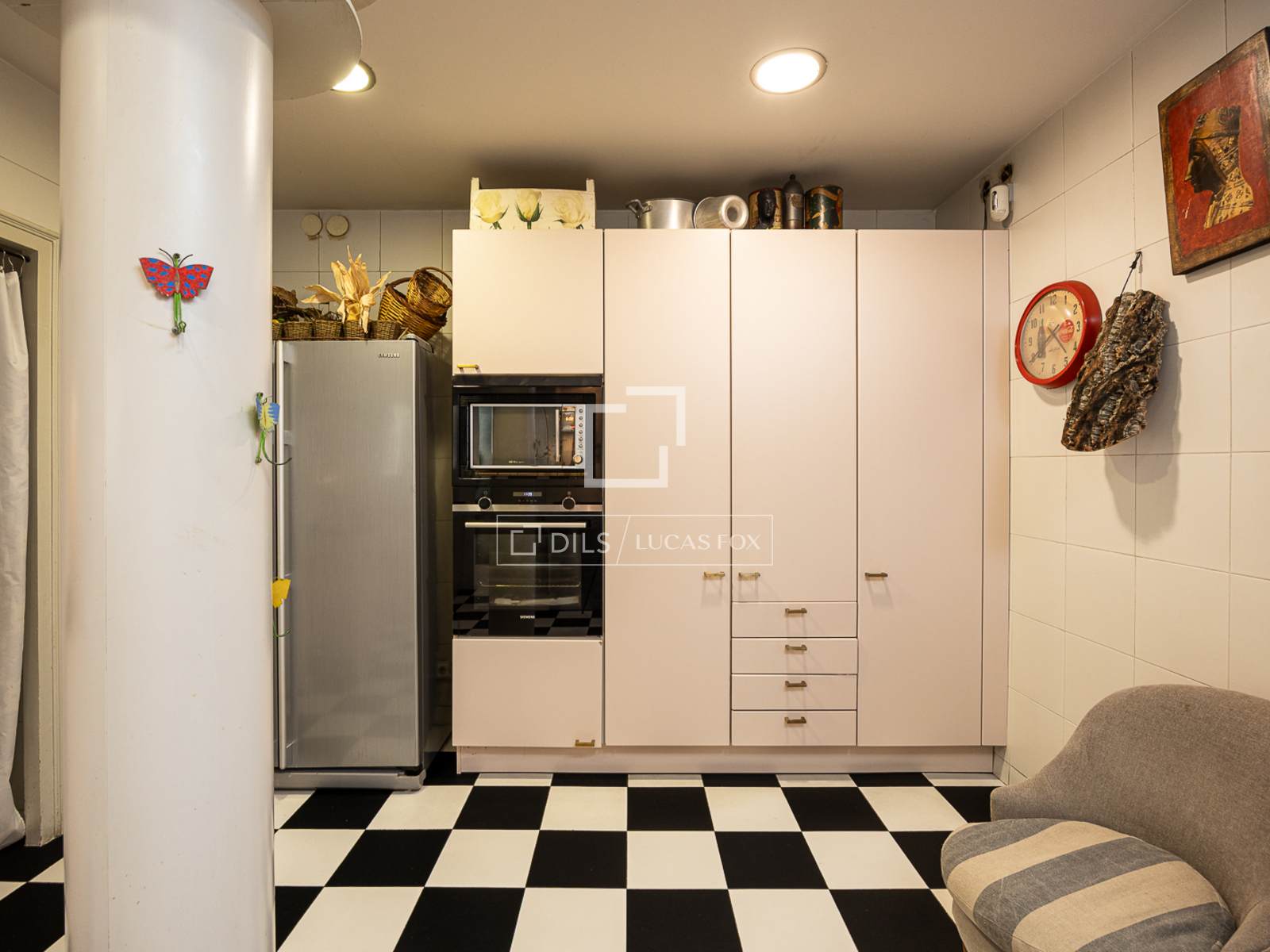 Apartment in Barcelona, Spain 3 bedrooms, 162 sq.m. No. 192793