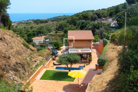 Villa Teia, Barcelona, Spānijā 3 istabas, 324 m2 Nr. 192797