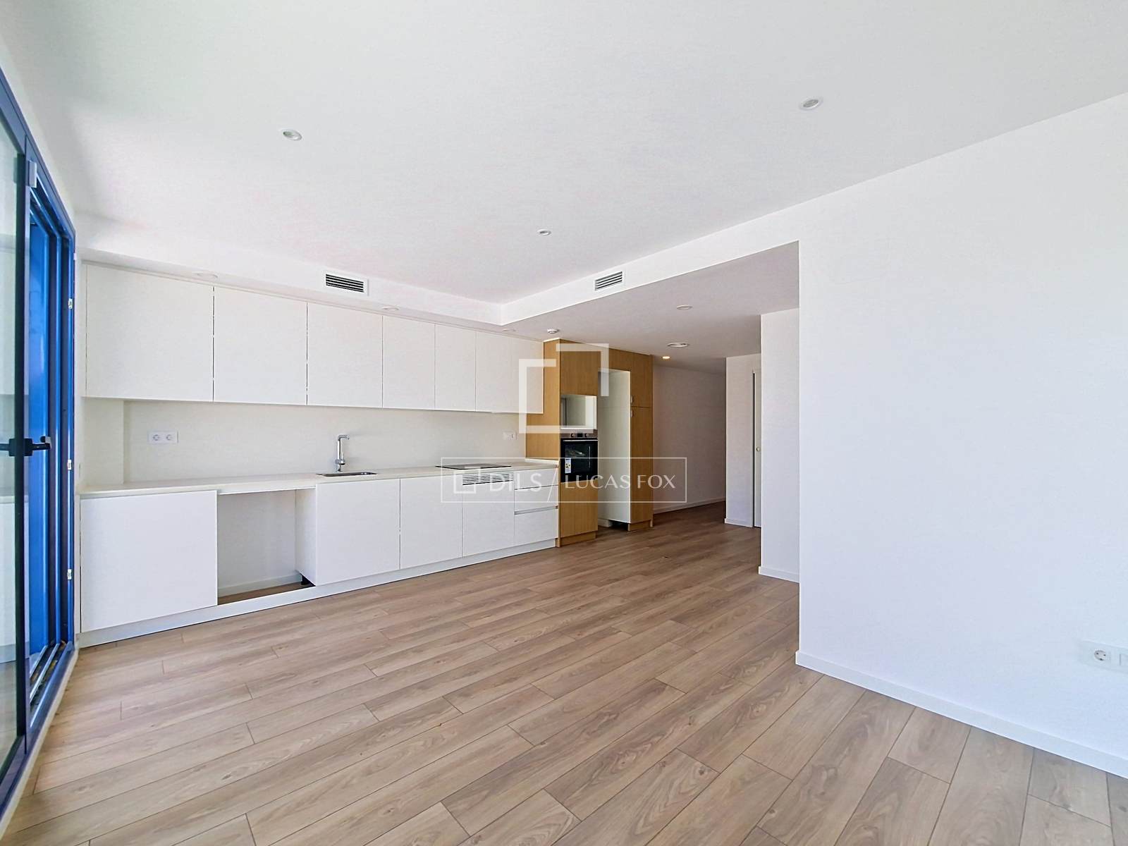 Apartment in Vilanova i la Geltru, Barcelona, Spain 2 bedrooms, 123 sq.m. No. 192795