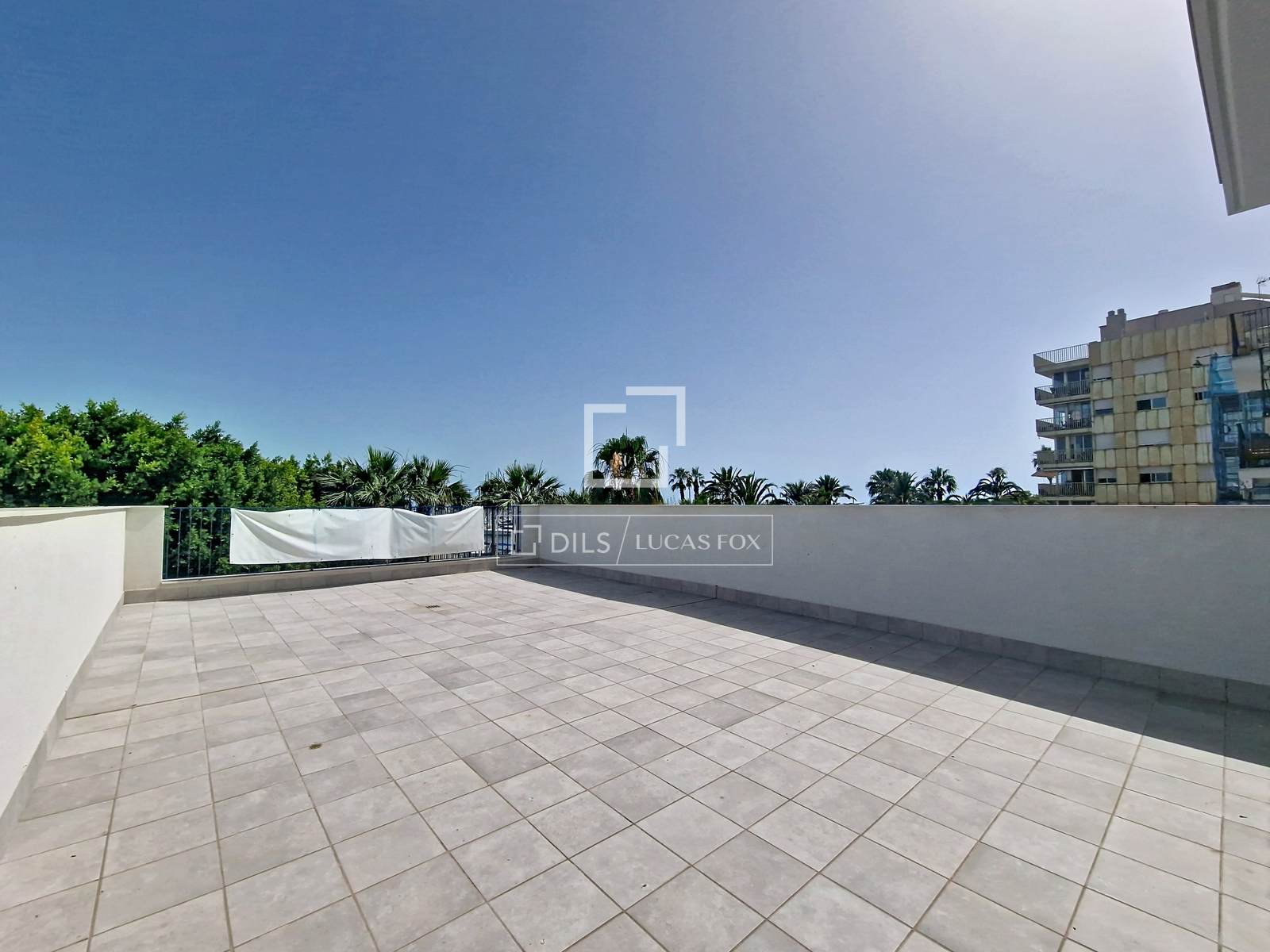 Apartment in Vilanova i la Geltru, Barcelona, Spain 2 bedrooms, 123 sq.m. No. 192795