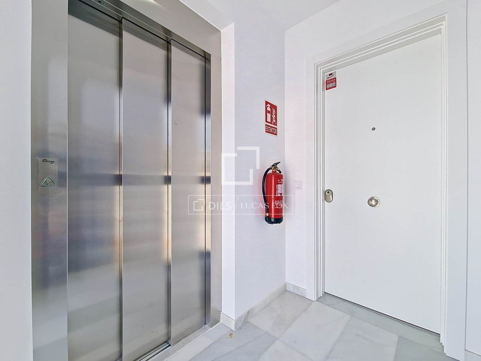 Apartment in Vilanova i la Geltru, Barcelona, Spain 2 bedrooms, 123 sq.m. No. 192795