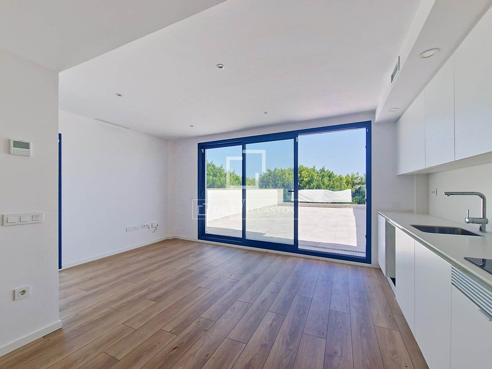 Apartment in Vilanova i la Geltru, Barcelona, Spain 2 bedrooms, 123 sq.m. No. 192795