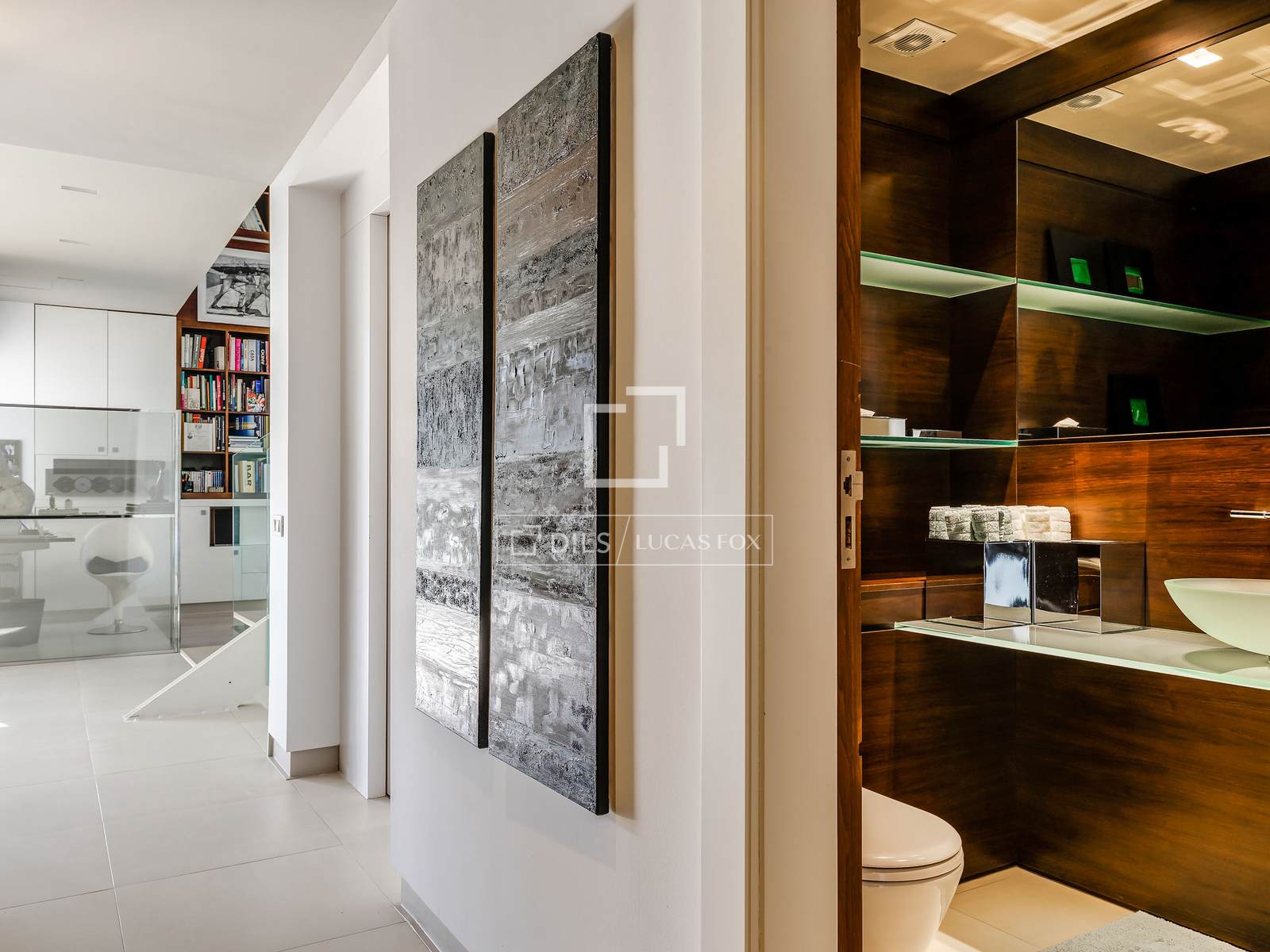Villa à Barcelona, Espagne 5 chambres, 600 m2 No. 192792