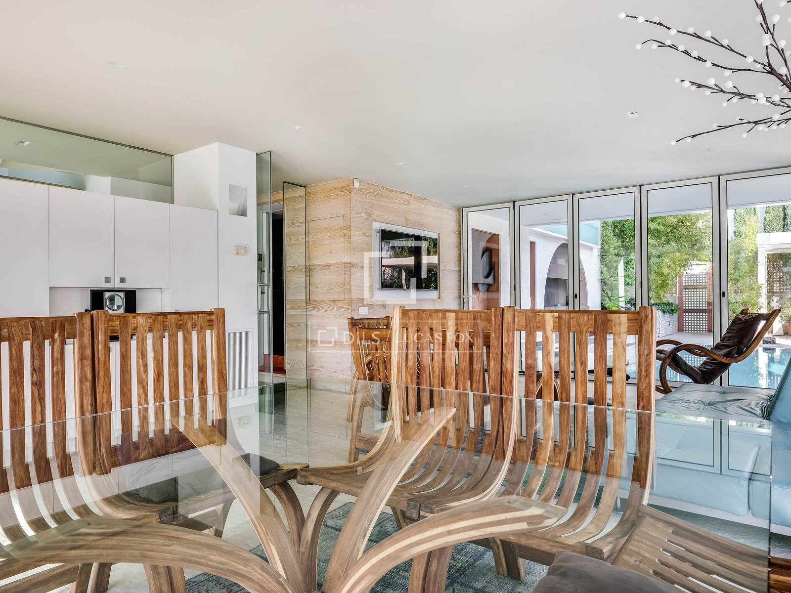 Villa à Barcelona, Espagne 5 chambres, 600 m2 No. 192792
