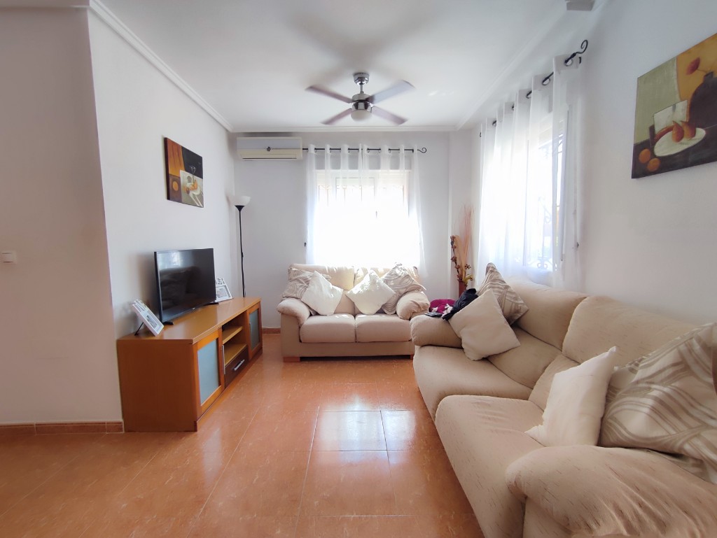 Townhouse in Alicante, Spanien 3 Schlafzimmer, 75 m2 Nr. 145448