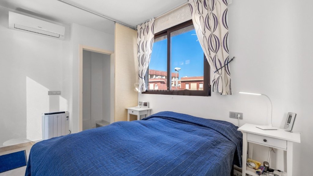 Apartamento en Alicante, España 3 dormitorios, 74 m2 No. 145442