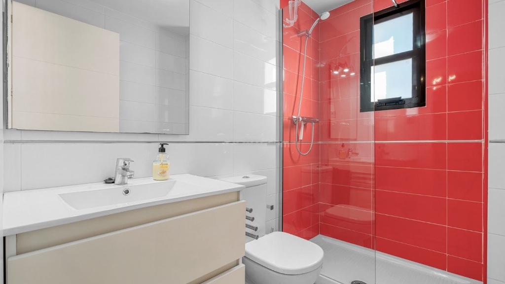 Apartamento en Alicante, España 3 dormitorios, 74 m2 No. 145442