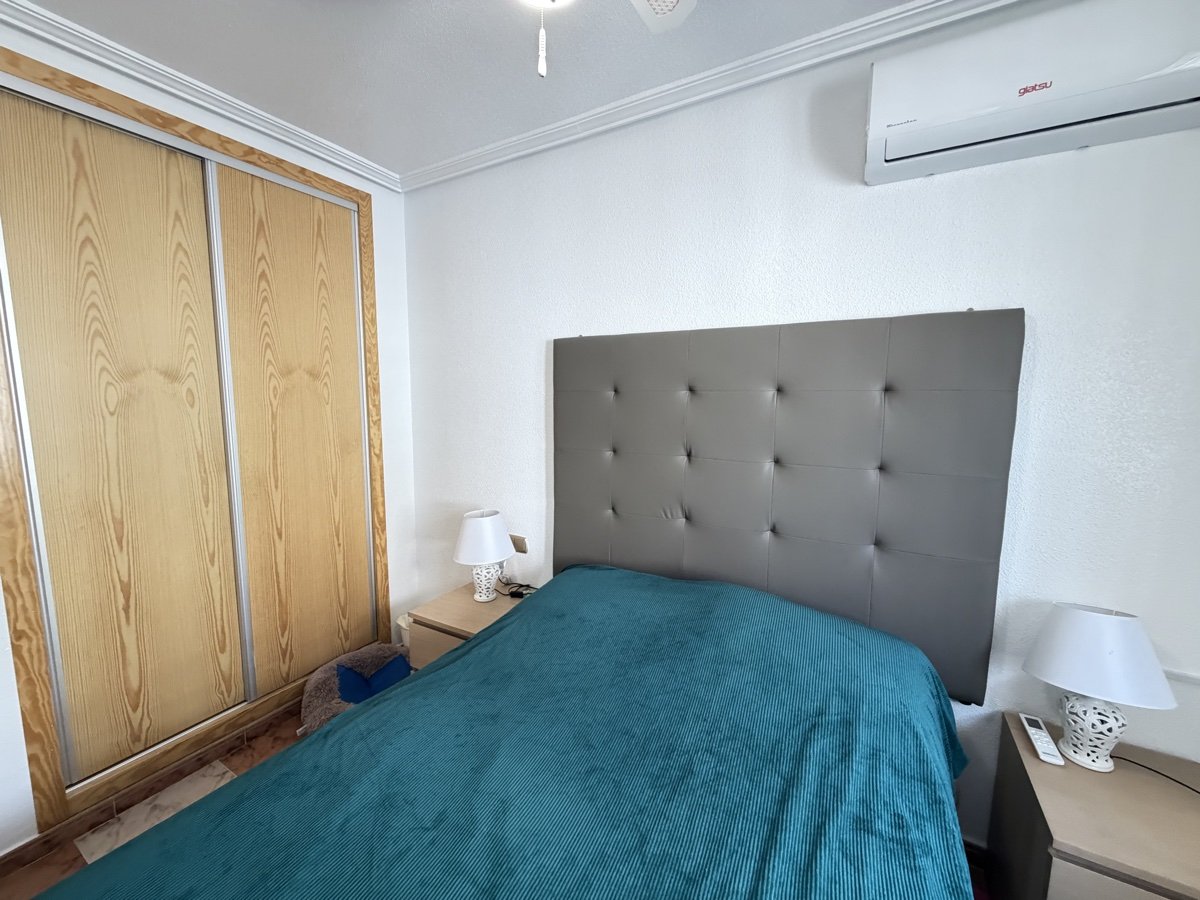 Townhouse in La Zenia, Alicante, Spain 2 bedrooms, 70 sq.m. No. 190071