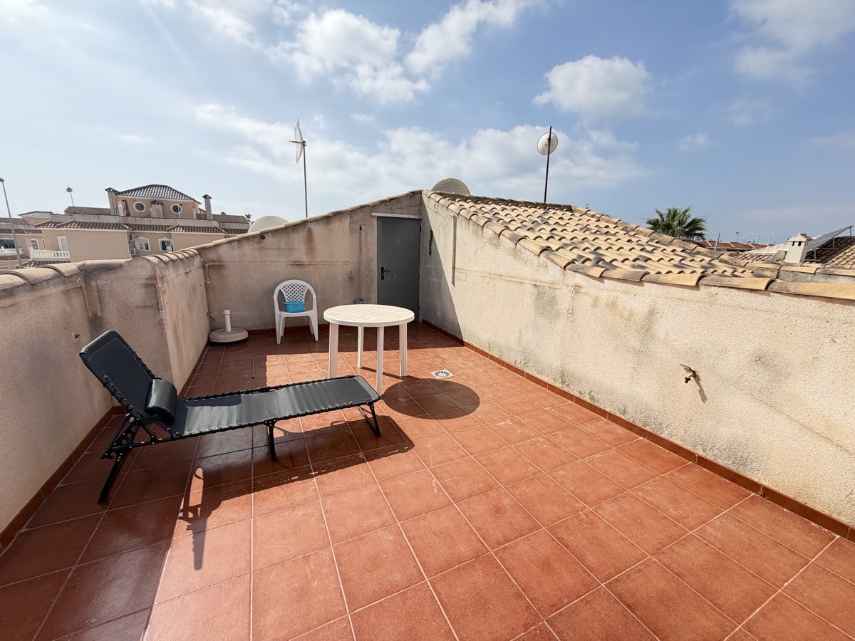 Townhouse in La Zenia, Alicante, Spain 2 bedrooms, 70 sq.m. No. 190071