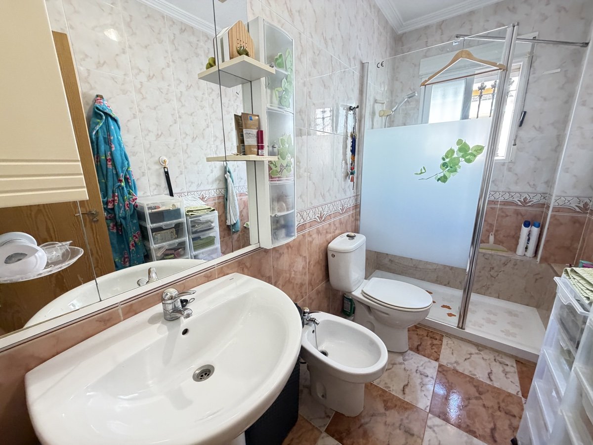 Townhouse in La Zenia, Alicante, Spain 2 bedrooms, 70 sq.m. No. 190071