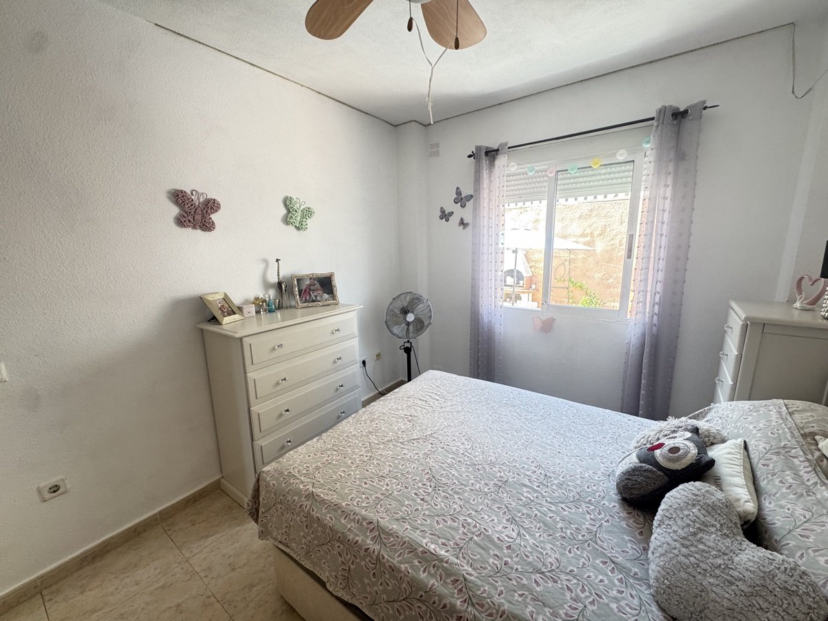 Huvila Villamartin, Alicante, Espanja 4 makuuhuonetta, 120 m2 No. 190072