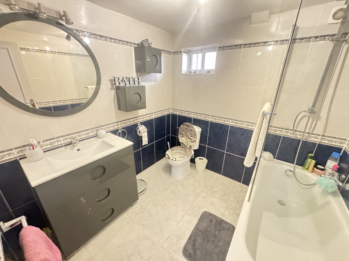 Huvila Villamartin, Alicante, Espanja 4 makuuhuonetta, 120 m2 No. 190072