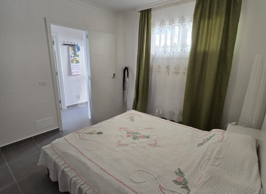 Appartamento a Playa Paraiso, Tenerife, Spagna 2 camere da letto, 64 mq. N° 194481