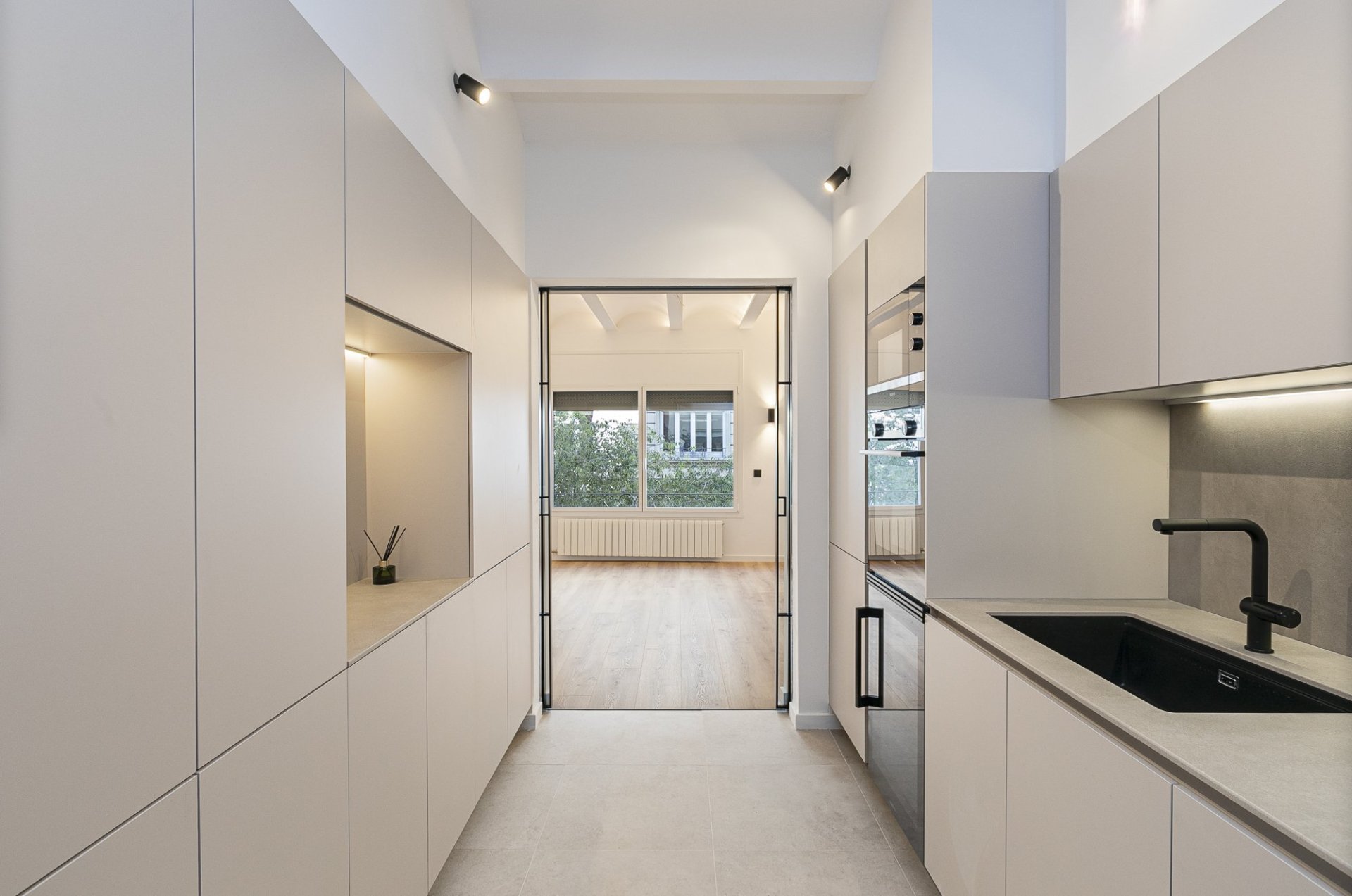 Apartament w Barcelona, Hiszpania 3 sypialnie, 152 mkw. nr 133136