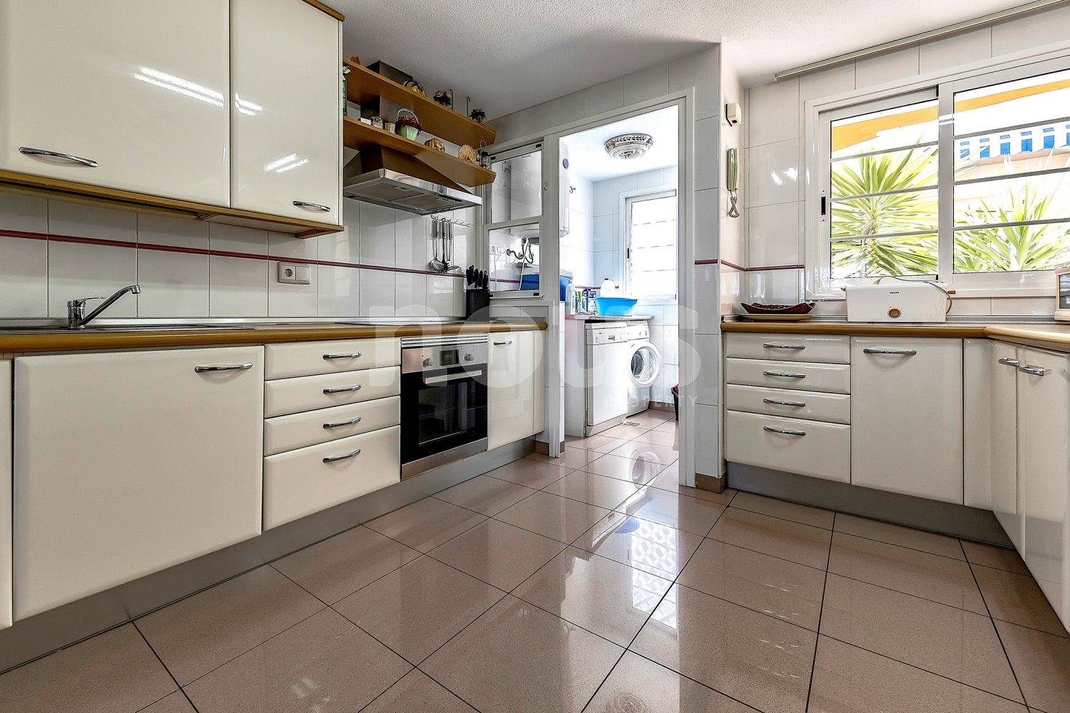 Radhus i Adeje, Tenerife, Spanien 3 sovrum, 207 kvm. Nr. 109831