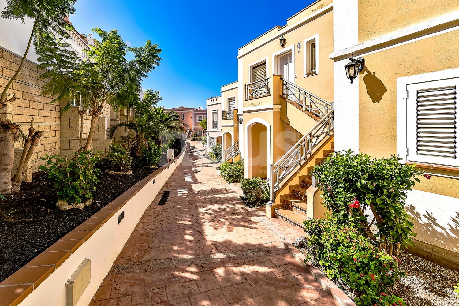 Radhus i Adeje, Tenerife, Spanien 3 sovrum, 207 kvm. Nr. 109831
