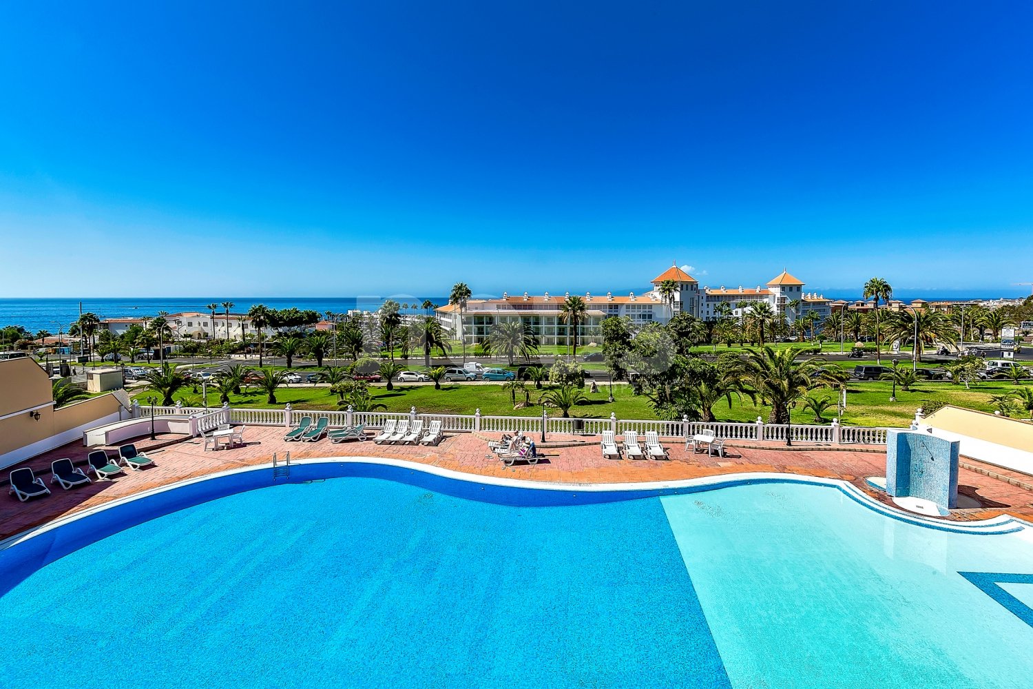 Radhus i Adeje, Tenerife, Spanien 3 sovrum, 207 kvm. Nr. 109831