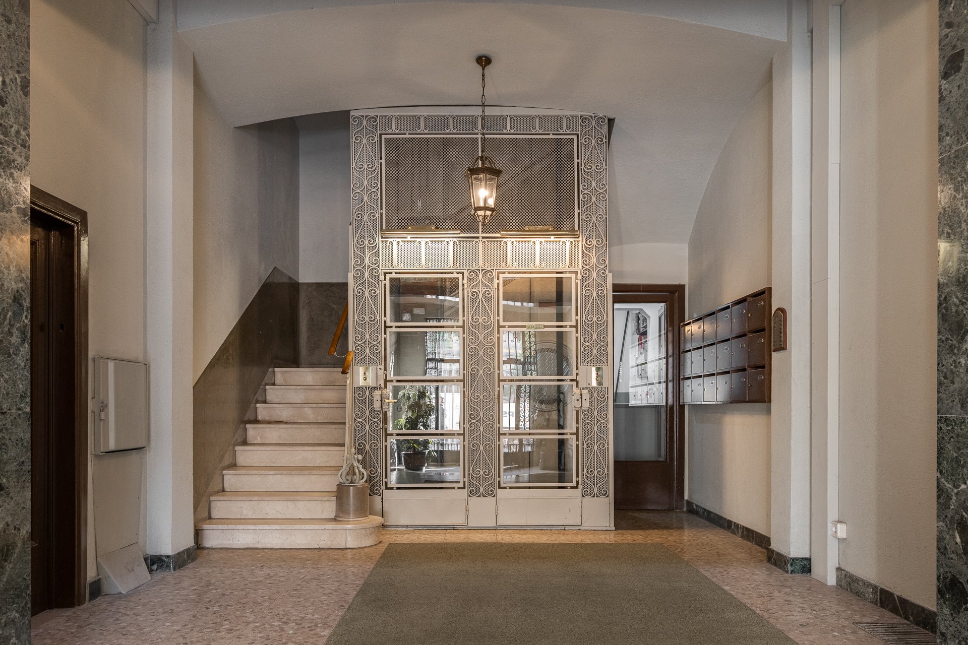 Dzīvoklis Eixample, Barcelona, Spānijā 4 istabas, 140 m2 Nr. 133524
