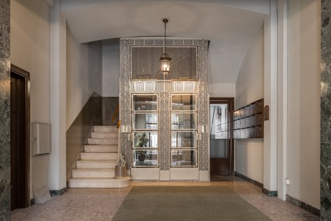 Lägenhet i Eixample, Barcelona, Spanien 4 sovrum, 140 kvm. Nr. 133524