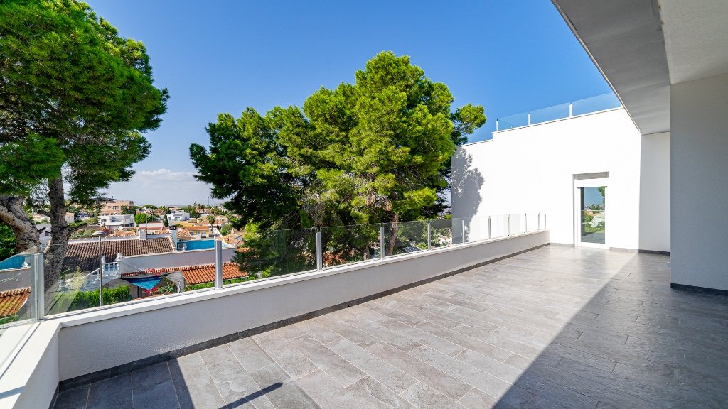 Villa in Los Balcones, Alicante, Spanien 6 Schlafzimmer, 286 m2 Nr. 145169