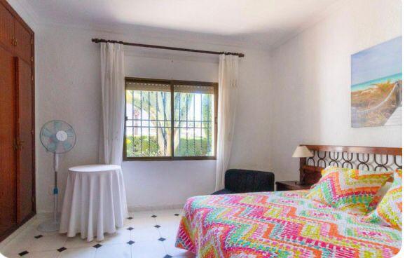 Villa a Cabo Roig, Alicante, Spagna 3 camere da letto, 266 mq. N° 145165