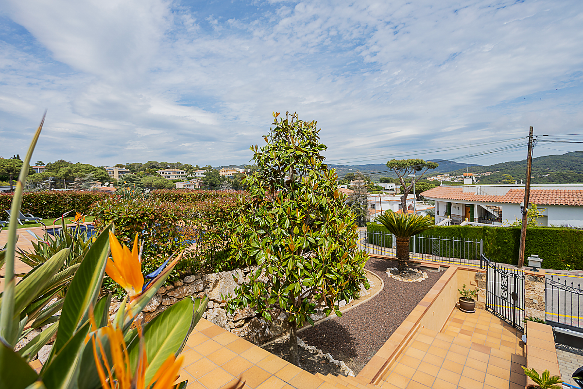 Willa w Lloret de Mar, Girona, Hiszpania 4 sypialnie, 332 mkw. nr 195658