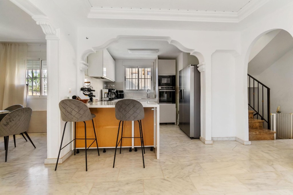 Villa in Villamartin, Alicante, Spanien 3 Schlafzimmer, 213 m2 Nr. 145314