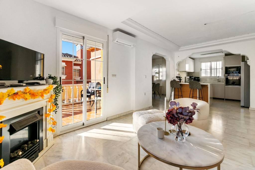 Villa in Villamartin, Alicante, Spanien 3 Schlafzimmer, 213 m2 Nr. 145314