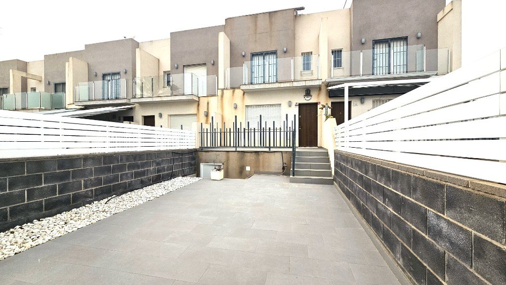 Townhouse in Torrevieja, Alicante, Spanien 2 Schlafzimmer, 115 m2 Nr. 145312