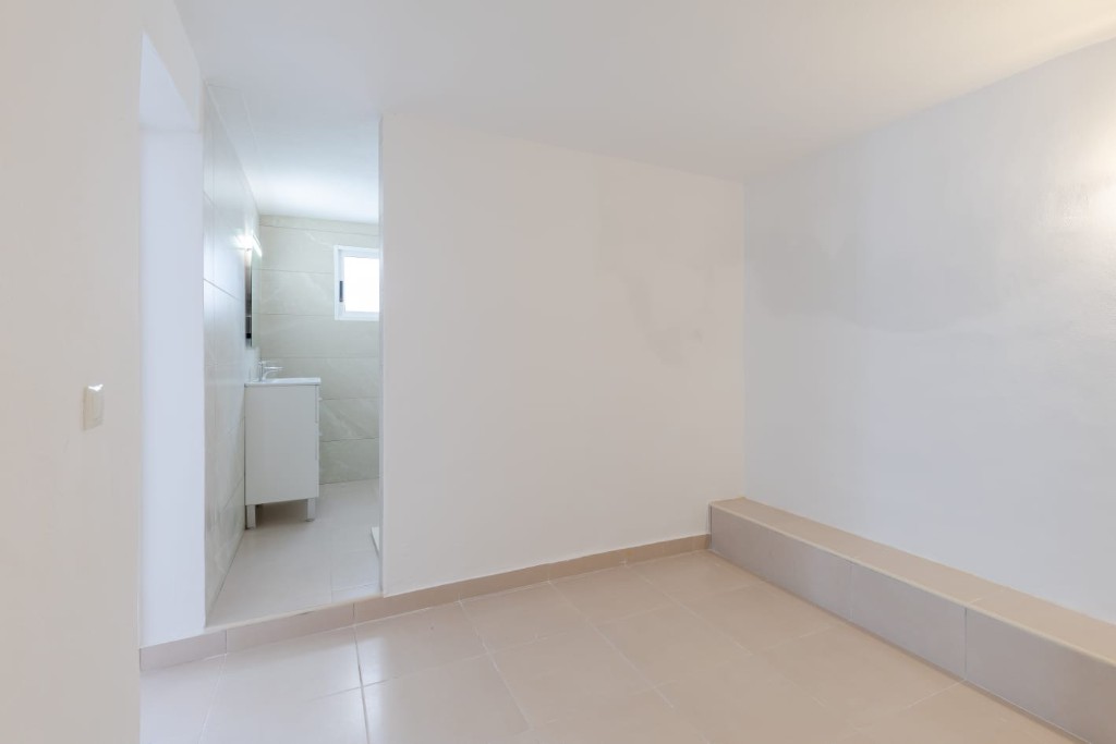 Villa in Alicante, Spanien 5 Schlafzimmer, 150 m2 Nr. 145316