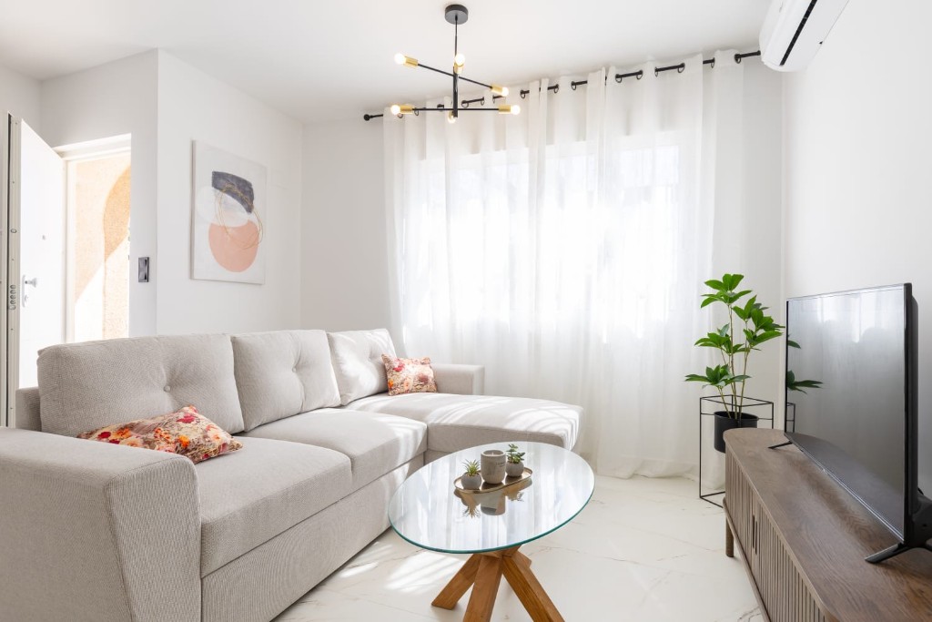 Villa in Alicante, Spanien 5 Schlafzimmer, 150 m2 Nr. 145316