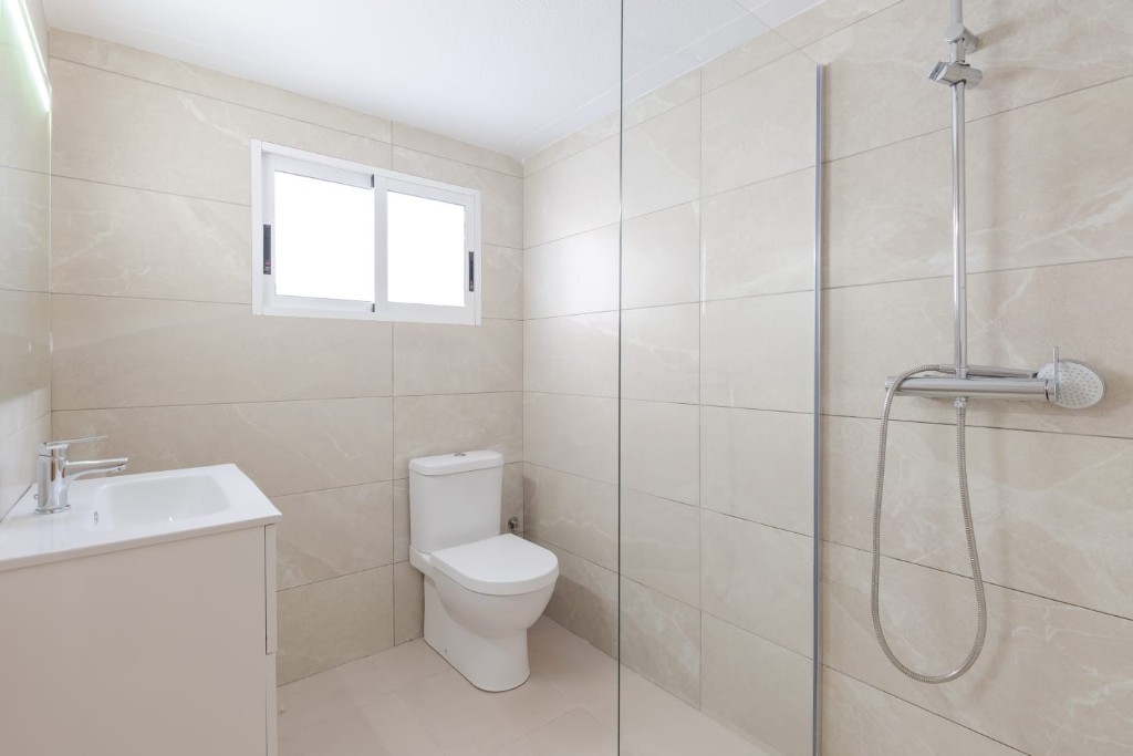 Villa in Alicante, Spanien 5 Schlafzimmer, 150 m2 Nr. 145316