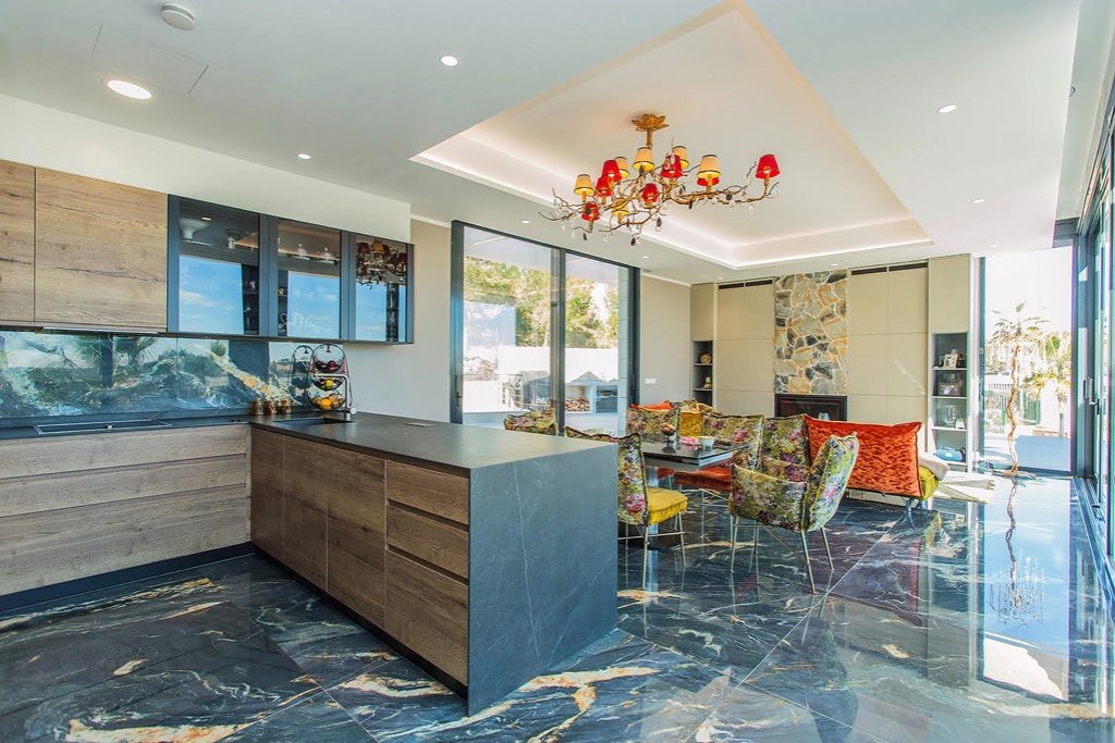 Villa in Campoamor, Alicante, Spain 6 bedrooms, 450 sq.m. No. 145318