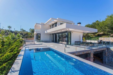 Huvila Campoamor, Alicante, Espanja 6 makuuhuonetta, 450 m2 No. 145318