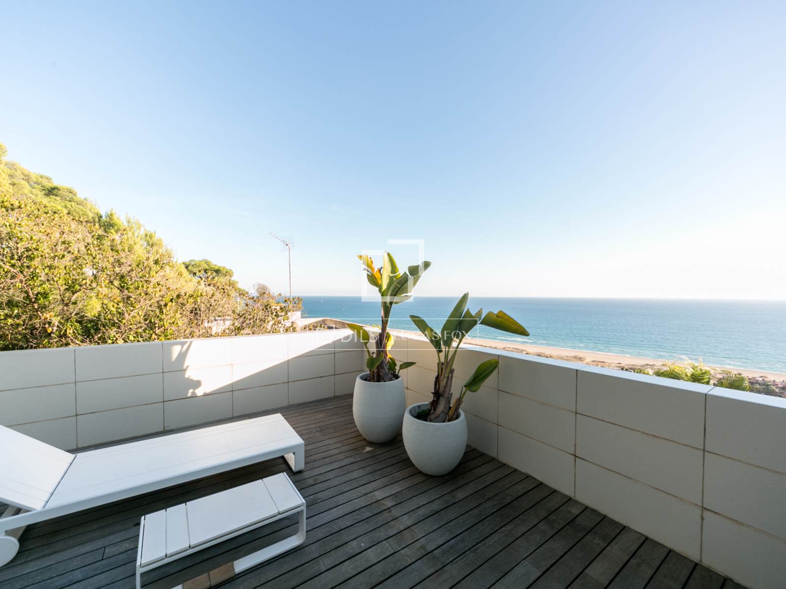 Villa in Castelldefels, Barcelona, Spain 6 bedrooms, 400 sq.m. No. 150350