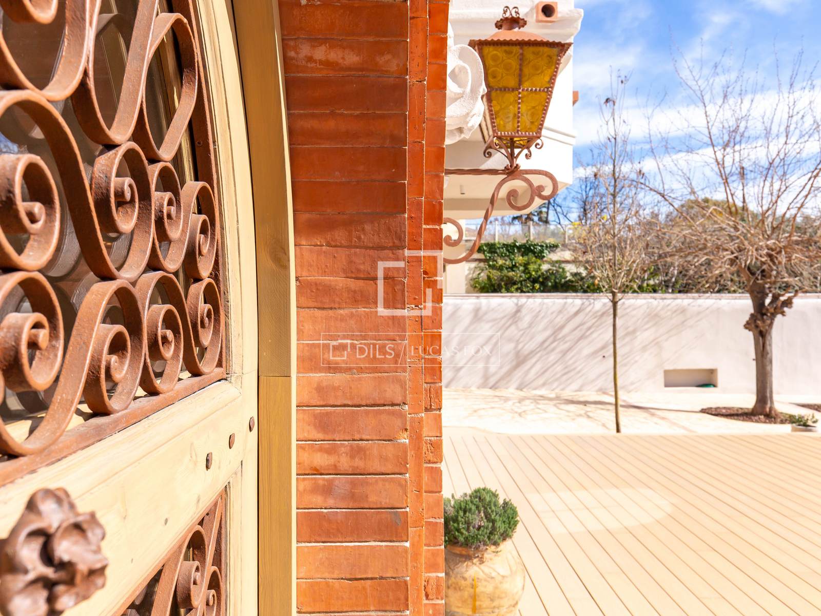 Villa in Sant Just Desvern, Barcelona, Spanien 5 Schlafzimmer, 528 m2 Nr. 150351